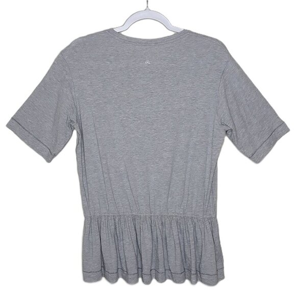 Lululemon Gray Peplum Pullover Top  L Activewear Balletcore - Picture 5 of 6